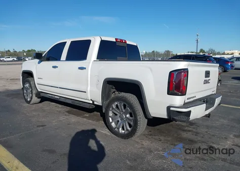 2018 GMC Sierra 1500 Denali z USA, uszkodzony, nr VIN 3GTU2PEJ3JG435114
